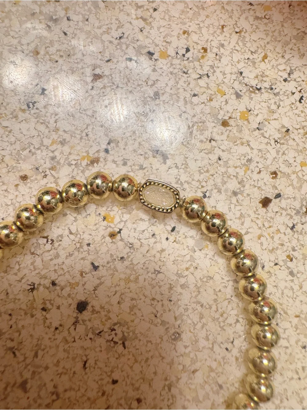 gold Kendra Scott mini elaina gold stretch bracelet, only worn a few times